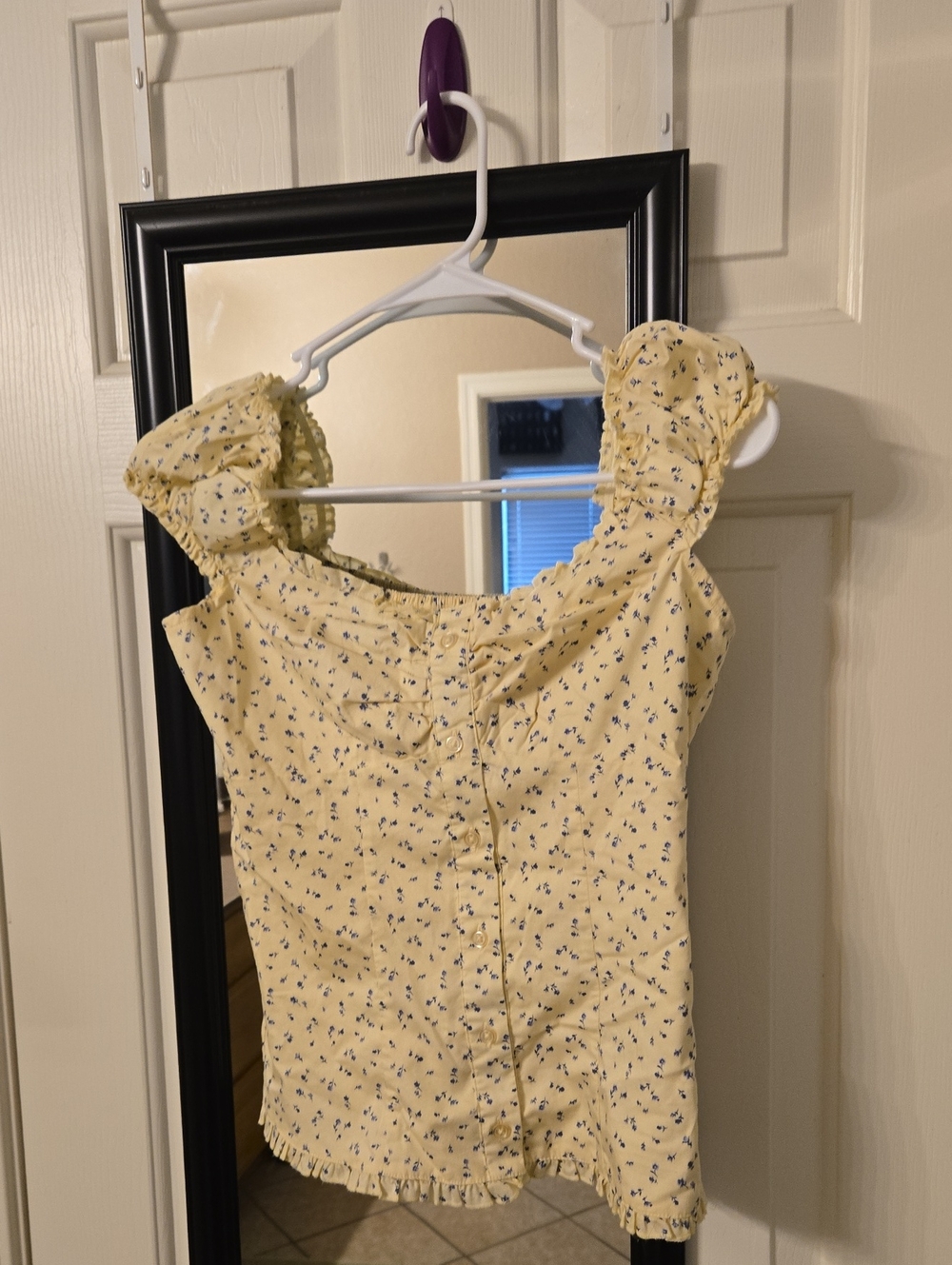 Hollister Yellow Floral Ruffle-Sleeve Women's Top Sz M